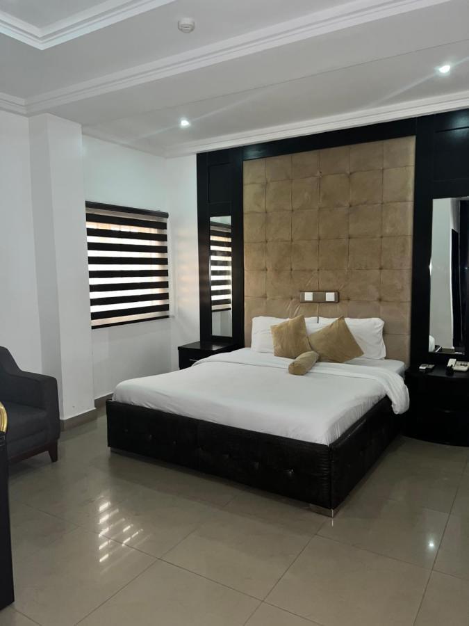 Grand Palazzo Hotel Gwarimpa Abuja Exterior foto